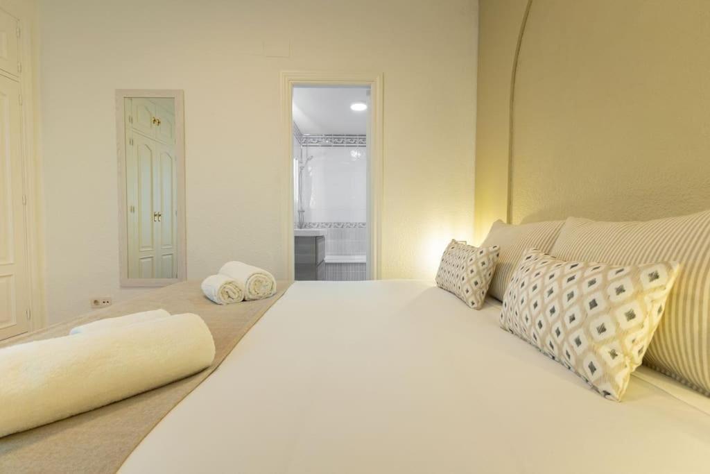 Triana Deluxe By Valcambre Lejlighed Sevilla Eksteriør billede